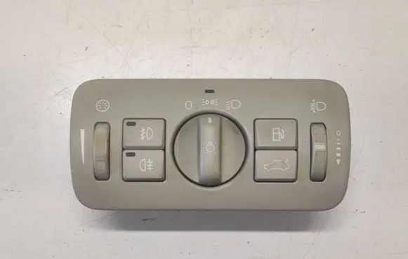 Volvo XC70 Light switch 30739423