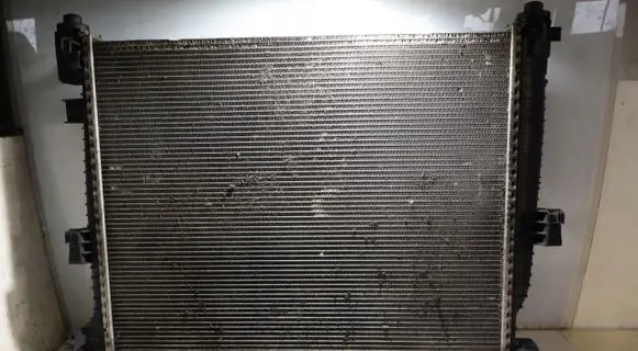 Chrysler Grand Voyager V Coolant radiator