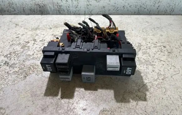 Volkswagen PASSAT B6 Comfort/convenience module 3C0937049J 05581339 H37S1301