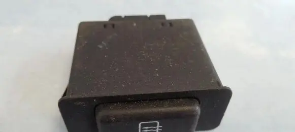 BMW 5 E34 Windscreen/window heater switch 61311391749 6131-1391749