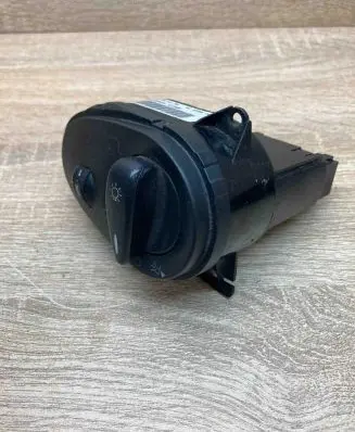 Ford Focus Light switch 98AG13A024CH 4986103