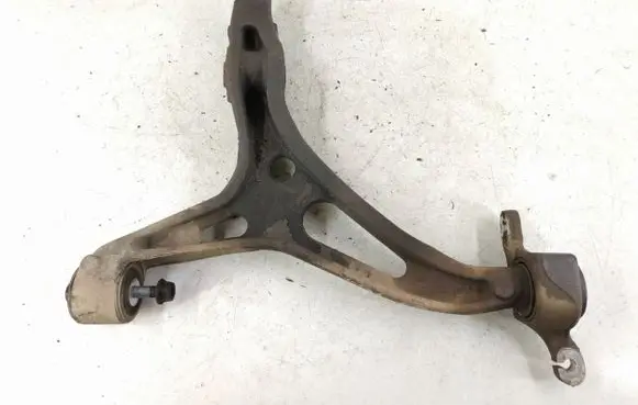 Mercedes-Benz ML W164 Front control arm 1643301807 1643302607