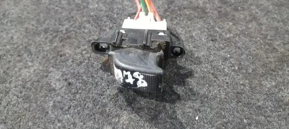 Mazda 6 Electric window control switch nenusttayta