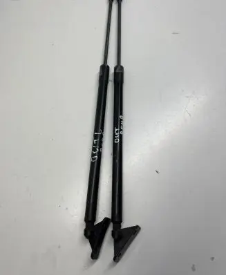 Mitsubishi Outlander Tailgate strut 