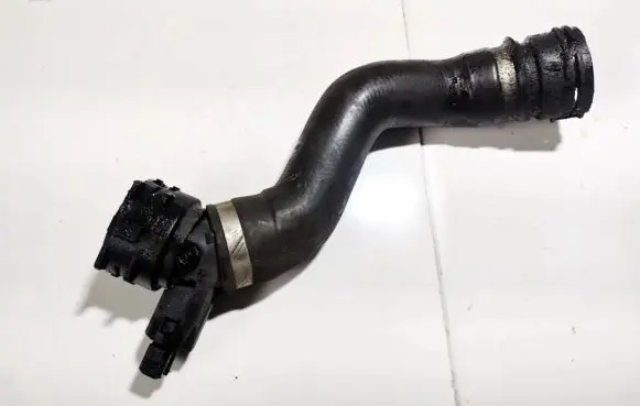 BMW 1 E81 E87 Engine coolant pipe/hose 7525642