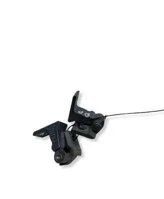 Volkswagen Jetta VII Front door upper hinge 8X0831404E D2L02S 1122000
