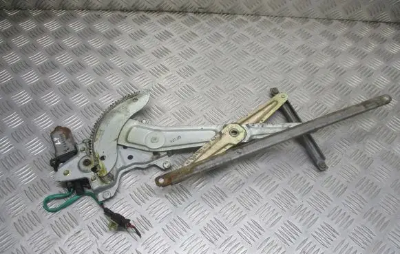 KIA Carens I Front door window regulator with motor