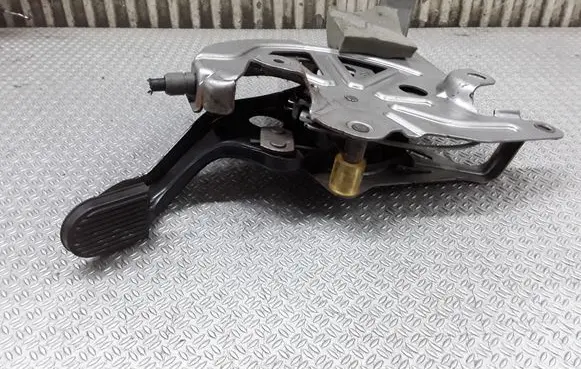 Chrysler Pacifica Handbrake/parking brake lever assembly 04683909AF