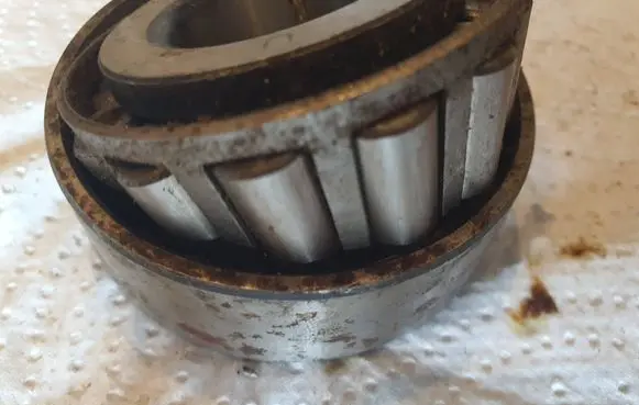 GAZ M-20 Front wheel bearing hub 7605A