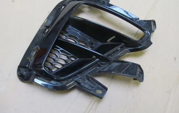 KIA Ceed Front bumper lower grill 86564J7010