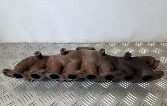 Chrysler Grand Voyager IV Exhaust manifold