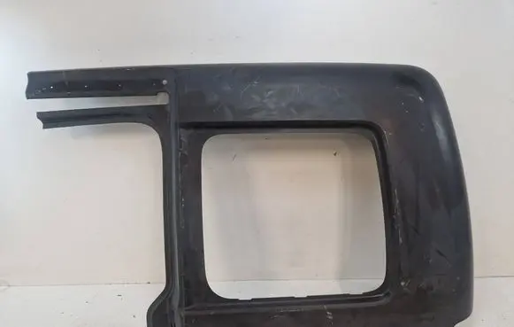 Volkswagen Caddy Rear arch 2K0810217