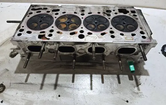 Volkswagen Transporter - Caravelle T6 Engine head 04l103403m