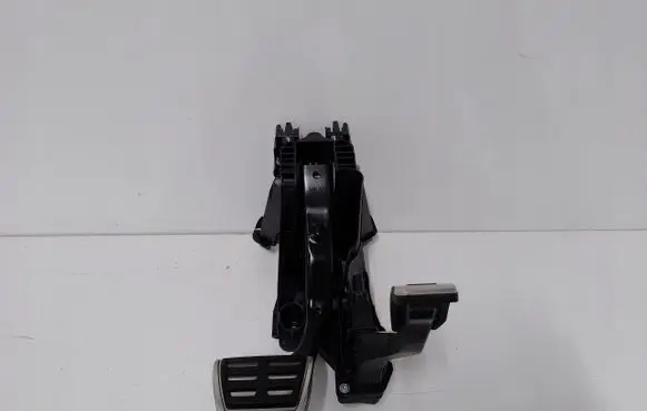 Audi Q3 F3 Brake pedal bracket assembly 5Q1723058CJ