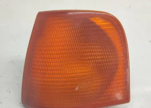 Audi 100 200 5000 C3 Front indicator light 42647R6 BOSCH