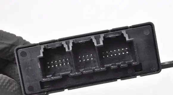 Maserati Quattroporte Trunk lid opening control unit 670004819