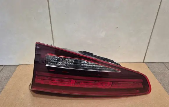 Hyundai Tucson TL Tailgate rear/tail lights 92404D7600 92404D7