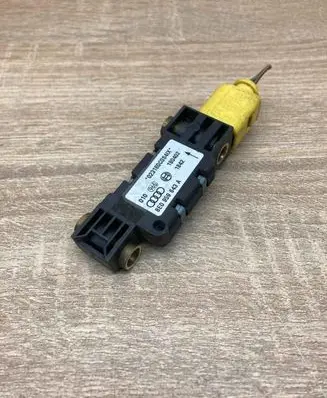 Audi A4 S4 B6 8E 8H Airbag control unit/module 8E0959643A 180402
