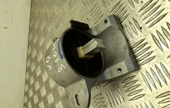 Mercedes-Benz EQC Engine mount bracket A2932400000