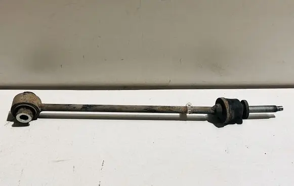 Mercedes-Benz GLE (W166 - C292) Front anti-roll bar/stabilizer link A1663291200
