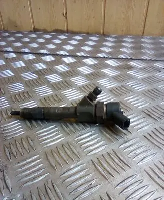 Renault Laguna II Fuel injector 8200100272 0455110
