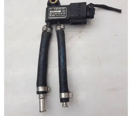 Mercedes-Benz Sprinter W906 Exhaust gas pressure sensor A0061539528 0281002925