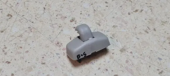 Volkswagen PASSAT B5 Sun visor clip/hook/bracket 3B0857561A