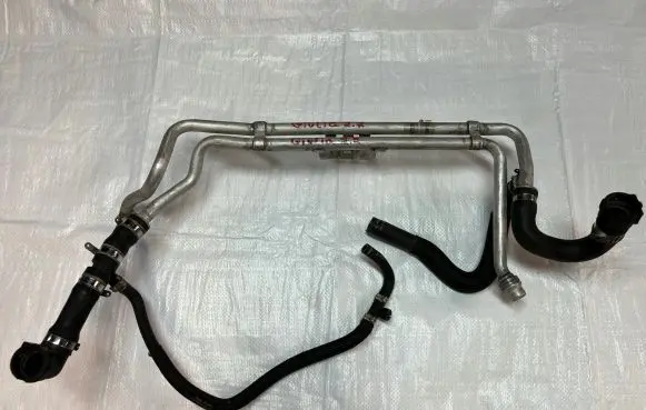 Alfa Romeo Giulia Engine coolant pipe/hose 50547235