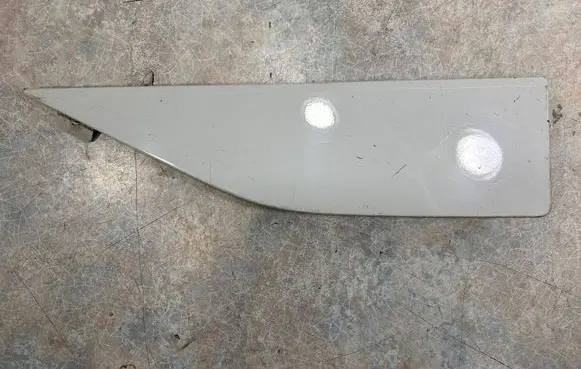 BMW i3 Side skirt front trim 7304898 7369630