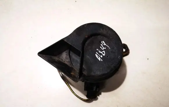 Audi A4 S4 B5 8D Horn signal e1000233