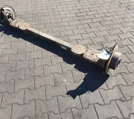 Renault Master III Rear axle beam 555016916R