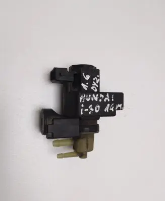 Hyundai i30 Turbo solenoid valve 351202A900