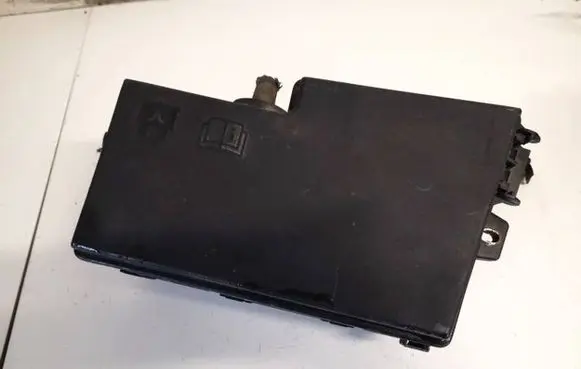 Ford Kuga I Fuse box set 3m5t14a142ab 3m5t-14a142-ab