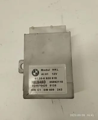 BMW 7 E65 E66 Tailgate/trunk control unit/module 61356935618