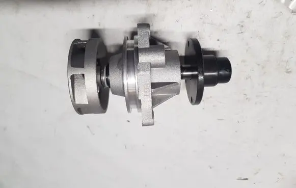 BMW 5 E34 Water pump 1334101 PA5404 P462