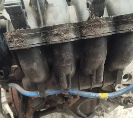 Fiat Punto (188) Intake manifold
