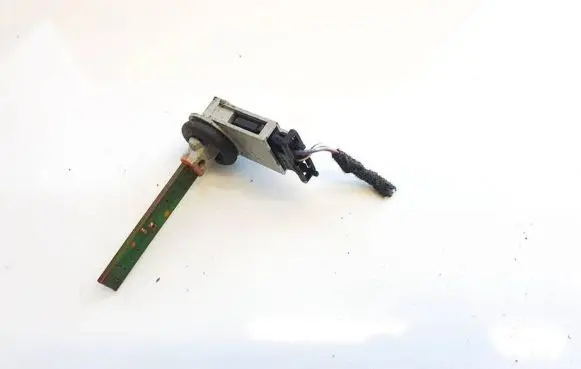 Volkswagen PASSAT B6 Interior temperature sensor 4b0820539