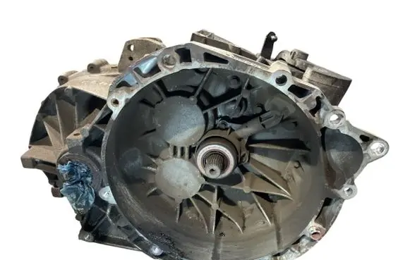 Volvo V70 Manual 6 speed gearbox 8G9R7002RC