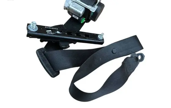 Mercedes-Benz Sprinter W906 Front seatbelt A9068600088 606370700