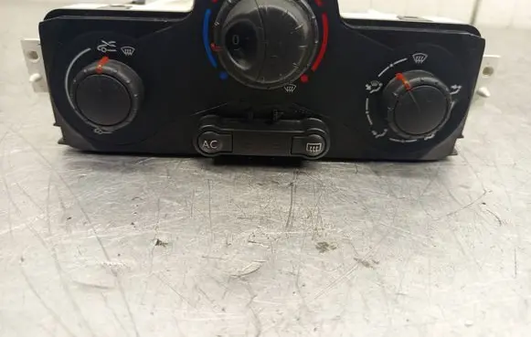 Renault Megane II Climate control unit 69420003 KG5JGY M031066R