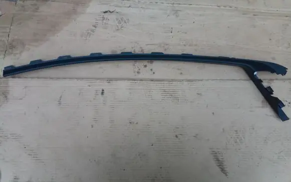 Ford Focus Other front door trim element BM5120297A