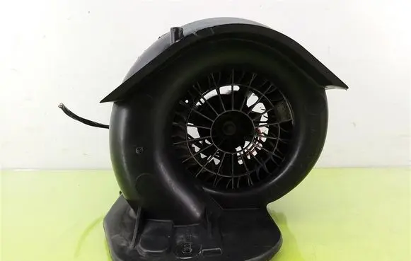 Renault Kangoo I Heater fan/blower 9174550017