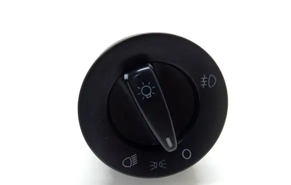 Skoda Fabia Mk2 (5J) Light switch 3B0941531B K24092