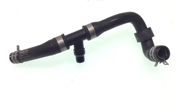 Volvo XC60 Engine coolant pipe/hose 32138615