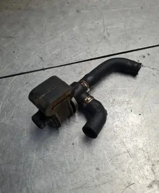 Volkswagen Multivan T4 Engine coolant pipe/hose 1J0201311B 025629