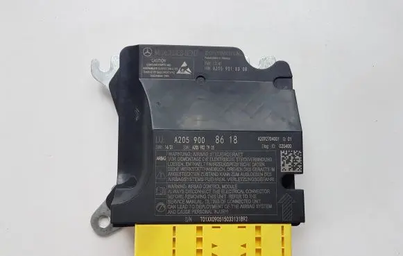 Mercedes-Benz C AMG W205 Airbag control unit/module A2059008618 A2059027905 A2059018308