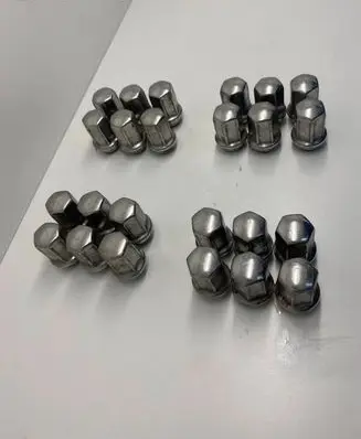 Chevrolet Traverse II Nuts/bolts 85105298
