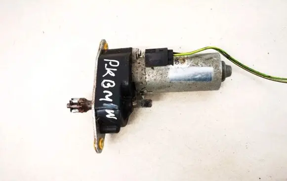 BMW 3 E46 Seat adjustment motor 0130002618