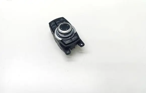 BMW 5 F10 F11 Head unit multimedia control 9253944 925394401 65829253944