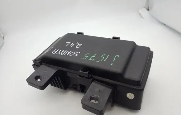 Hyundai Sonata Fuse module 919503K750